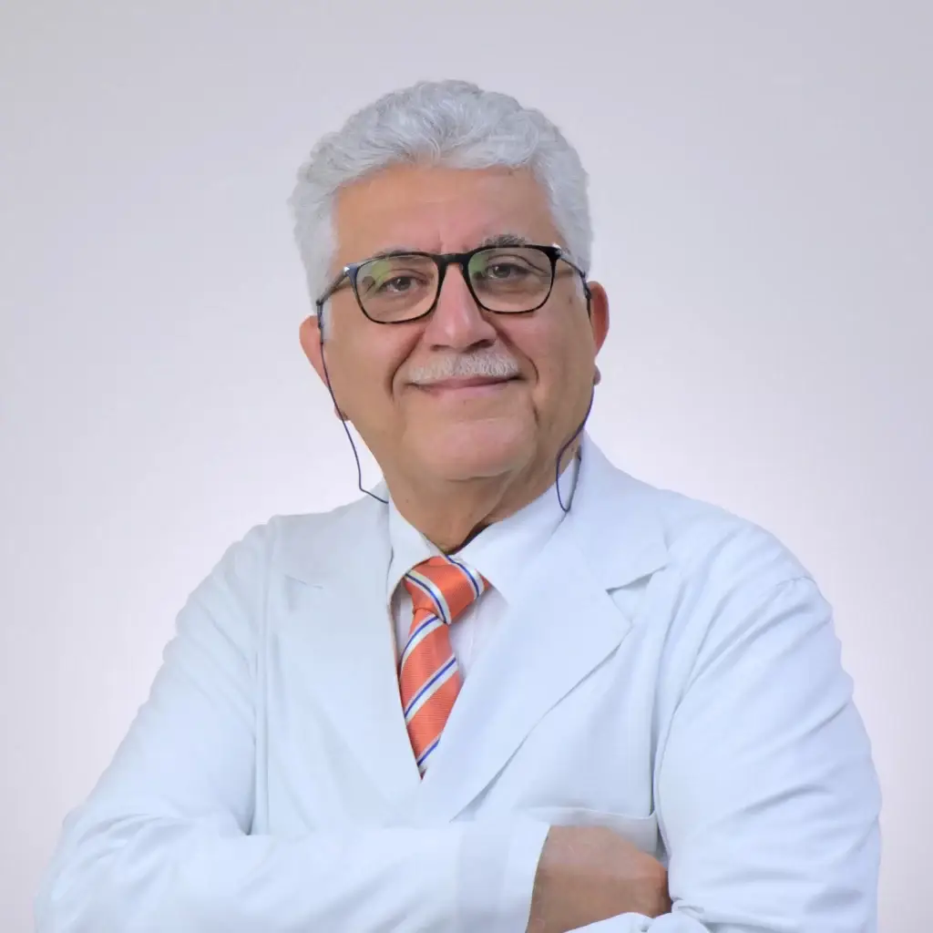 دكتور محمود حمو أستاذ استشاري جراحة السمنة والمناظير