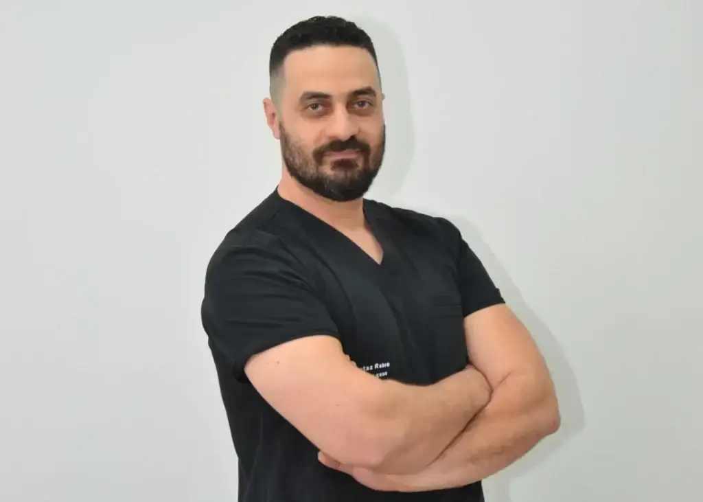 دكتور معتز ربيع اختصاصي جراحة التجميل