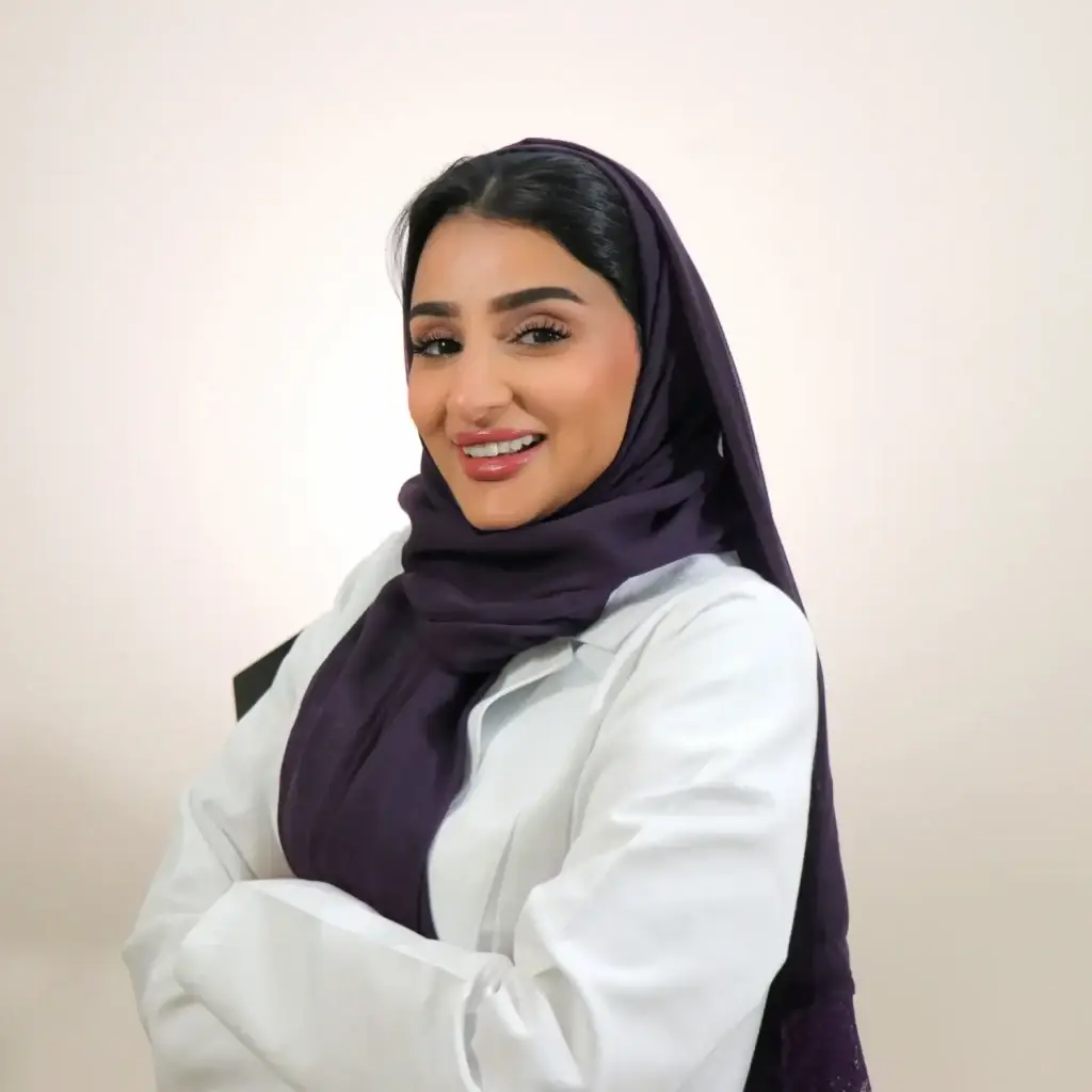 دكتورة منتهى محمد عبيد اخصائية علاج طبيعي