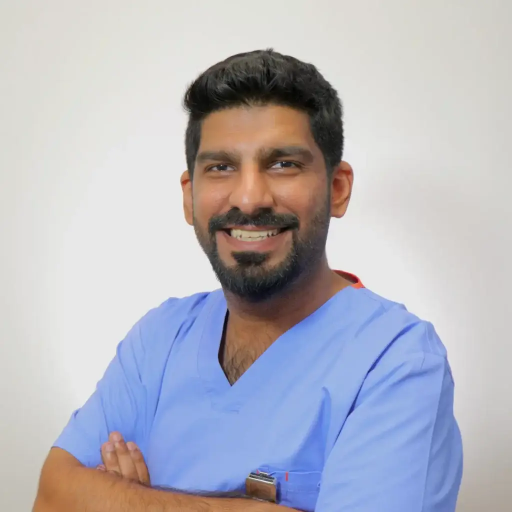 دكتور عبد المحسن عبدالهادي شرف، طبيب أسنان عام