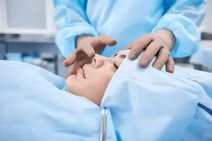 الممنوعات بعد عملية تجميل الأنف
